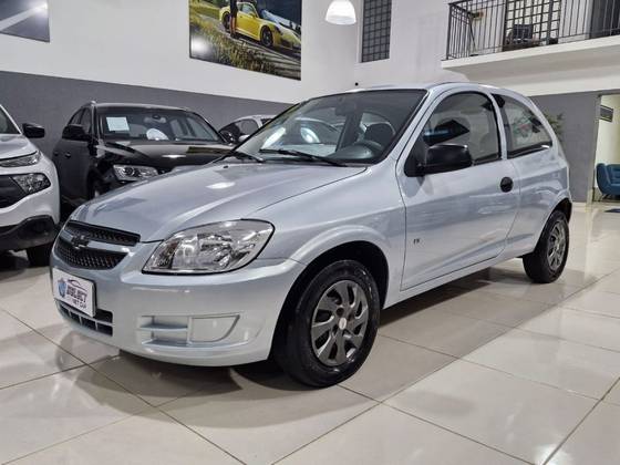CHEVROLET CELTA 1.0 MPFI LS 8V FLEX 2P MANUAL CHEVROLET CELTA 1.0 MPFI LS 8V FLEX 2P MANUAL